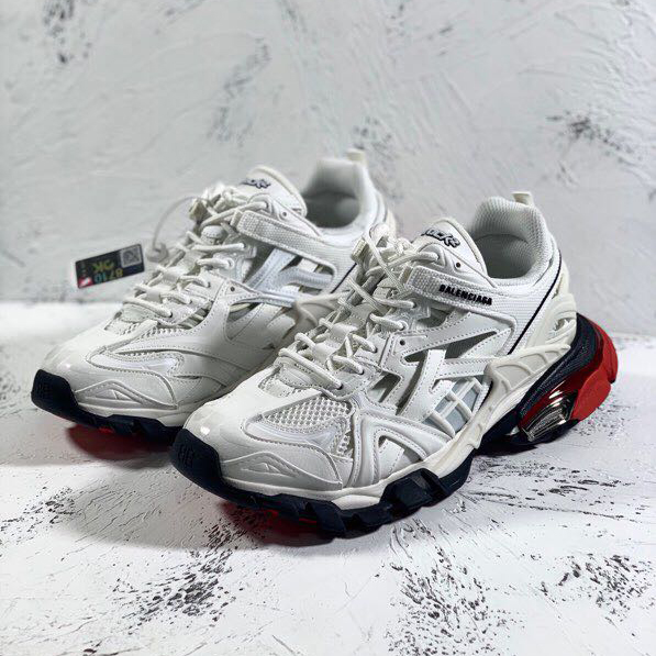Balenciaga Track.2 Sneakers - EUR FASHION