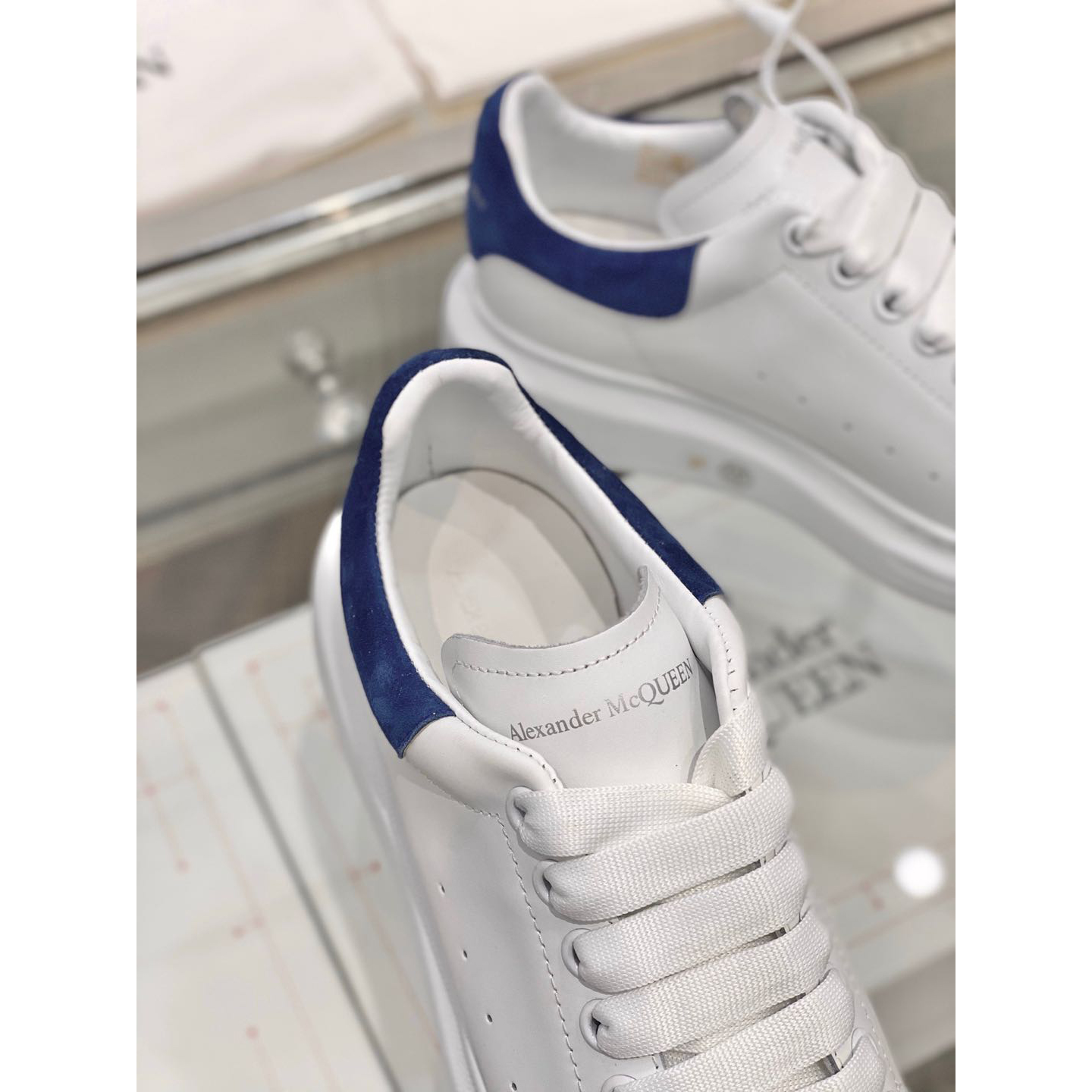 Alexander Mqueen Low-Top Air Platform Leather Sneakers    - EUR FASHION
