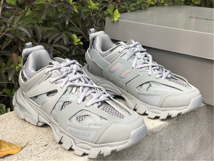 Balenciaga Track Sneakers  - EUR FASHION