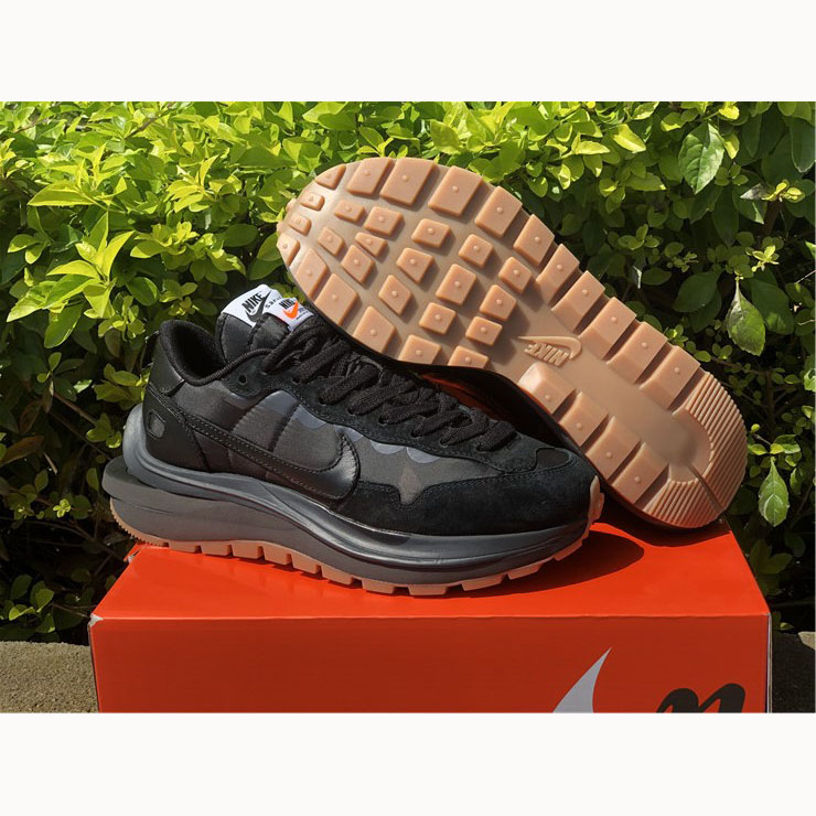 Sacai X Nike VaporWaffle 'Black/Gum' DD1875-001 - EUR FASHION