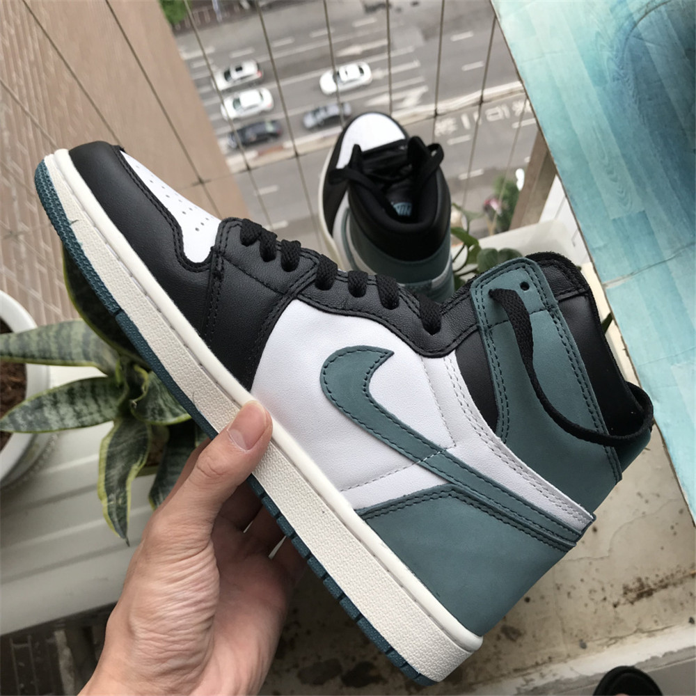 Jordan AJ 1 Retro High Caly Green Sneaker 555088-135 - EUR FASHION