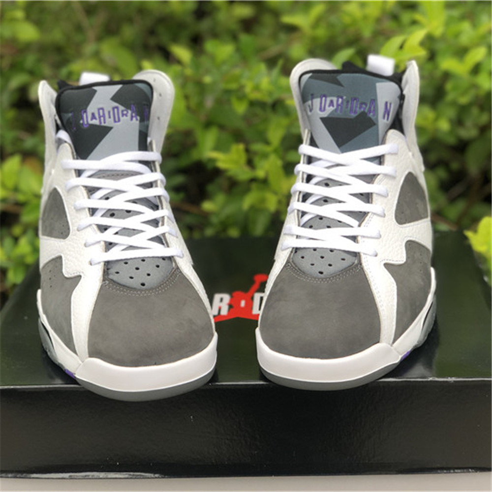 Jordan AJ 7 “Flint” Sneaker CU9307-100 - EUR FASHION