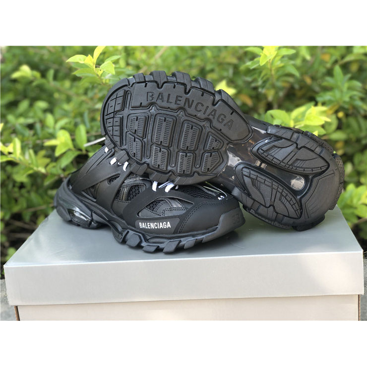 Balenciaga Men's Track Sneaker In  Black - EUR FASHION