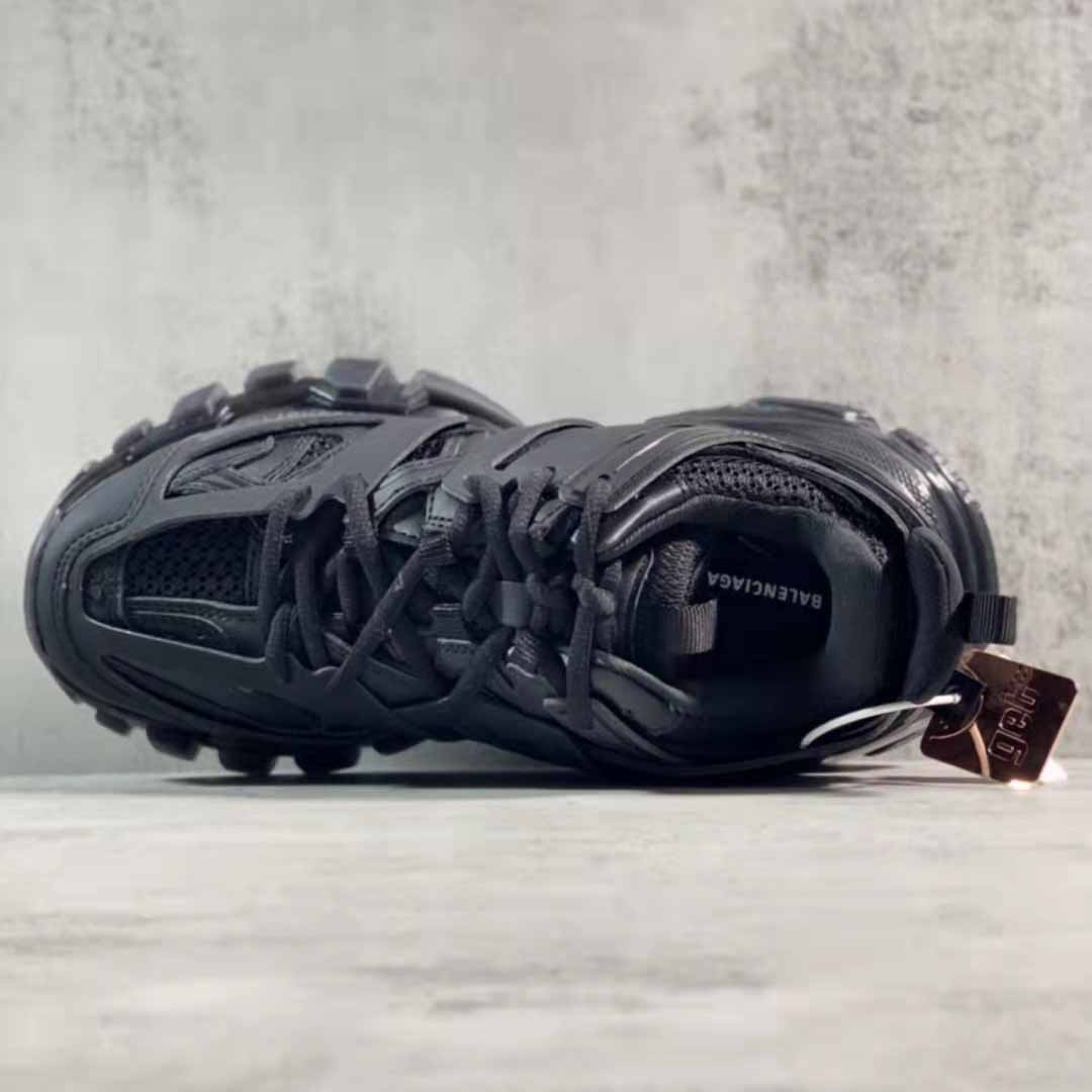 Balenciaga Men's Track Sneaker In Black - EUR FASHION