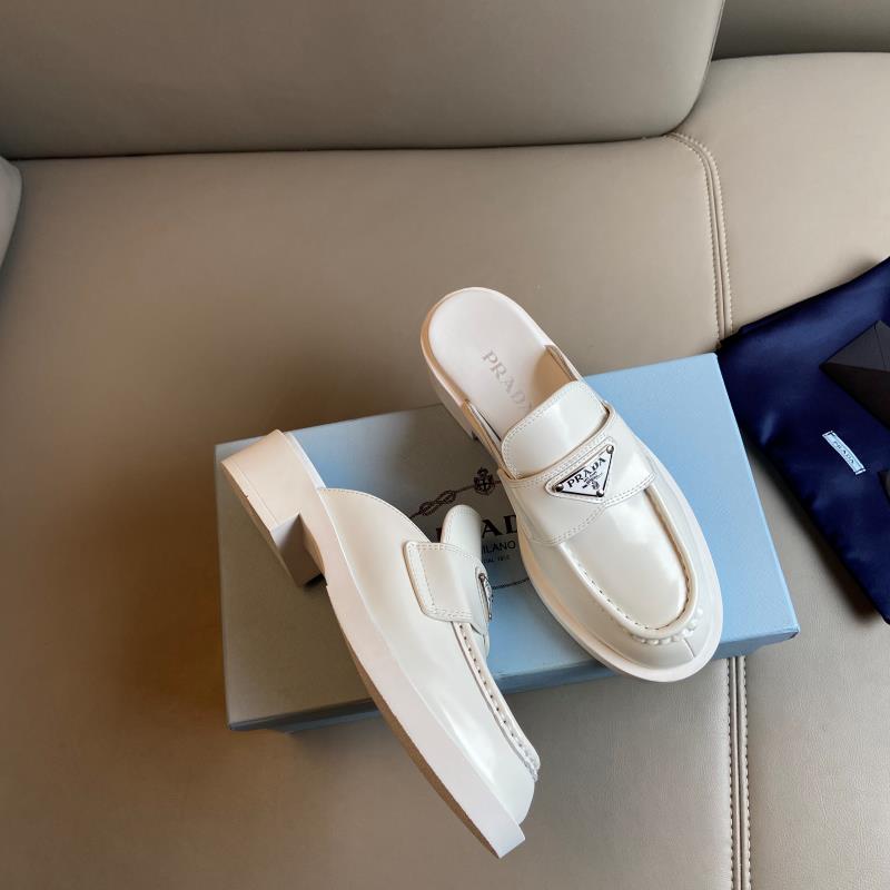 Prada Slides - EUR FASHION