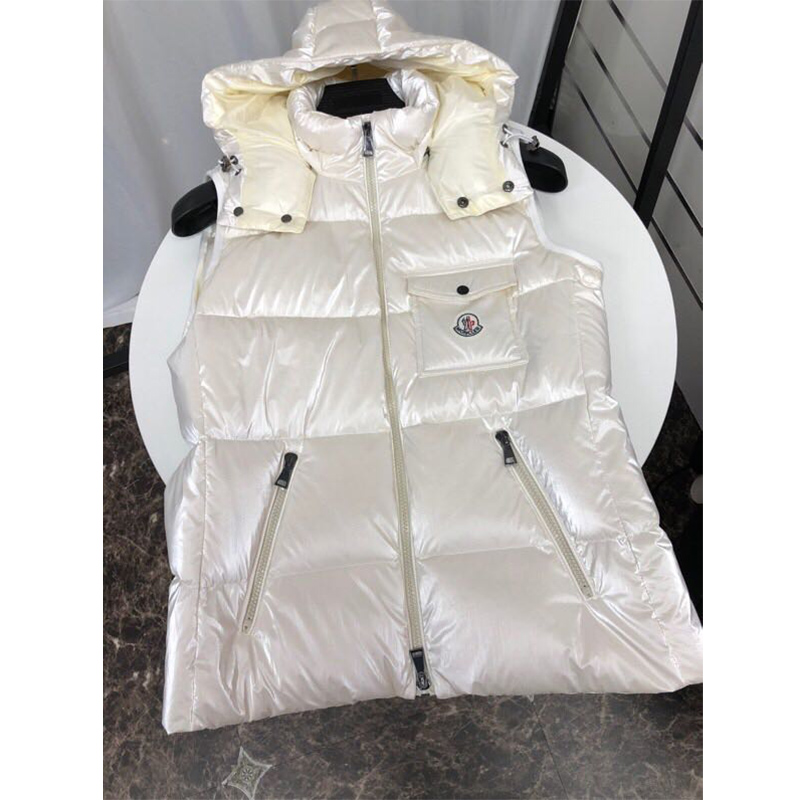 Moncler Diotis Vest In White - EUR FASHION