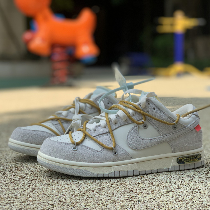Nike Dunk Low Off-White Lot 37 - EUR FASHION