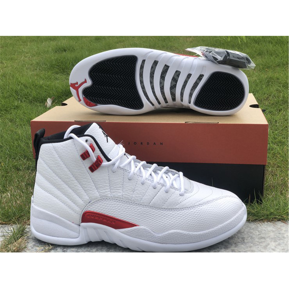 Jordan AJ 12“Twist” Sneakers - EUR FASHION