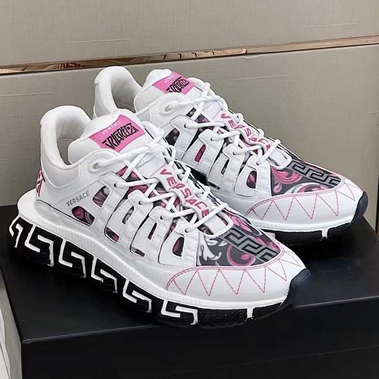 Versace Trigreca Sneakers  - EUR FASHION