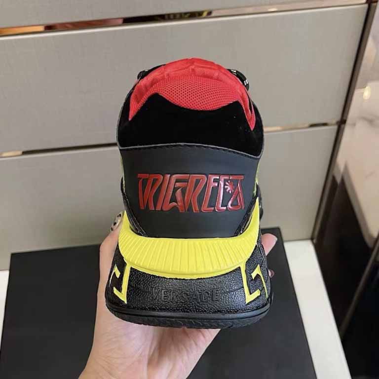 Versace Trigreca Sneakers  - EUR FASHION