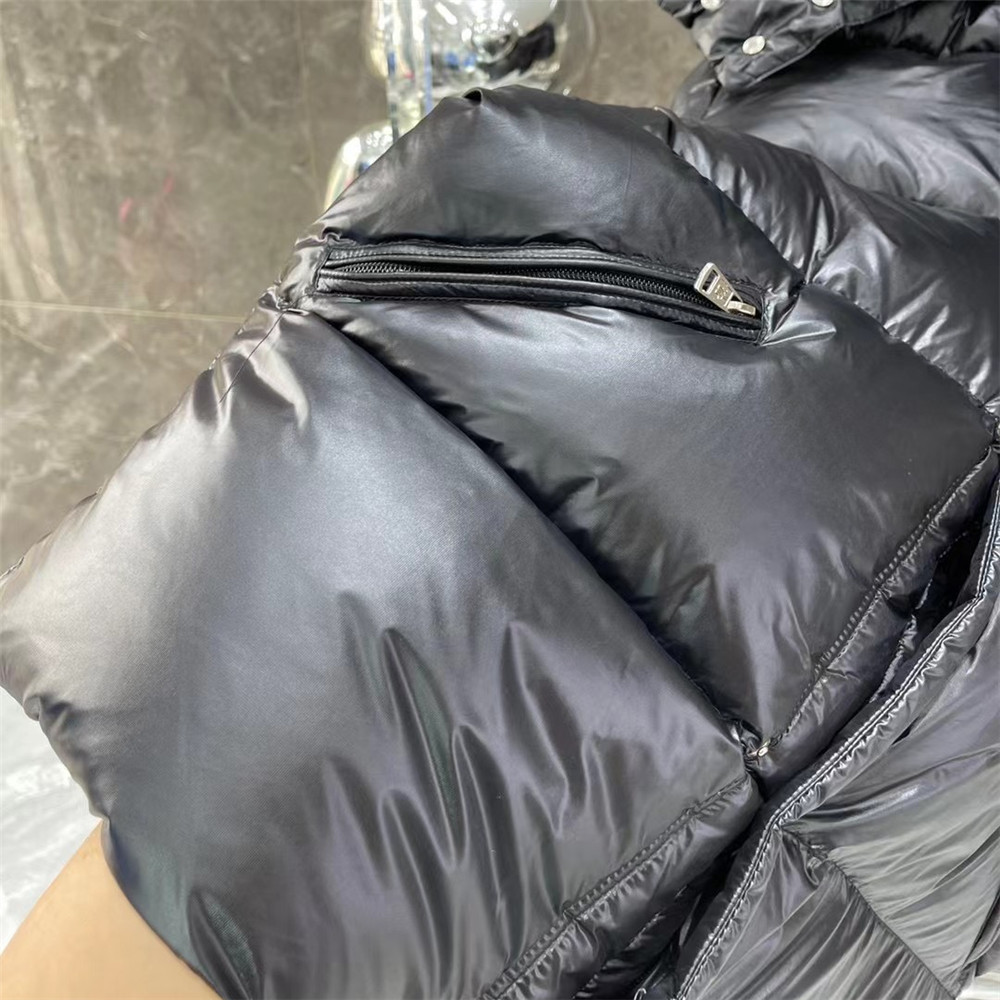 Moncler Lamentin Short Down Jacket - EUR FASHION