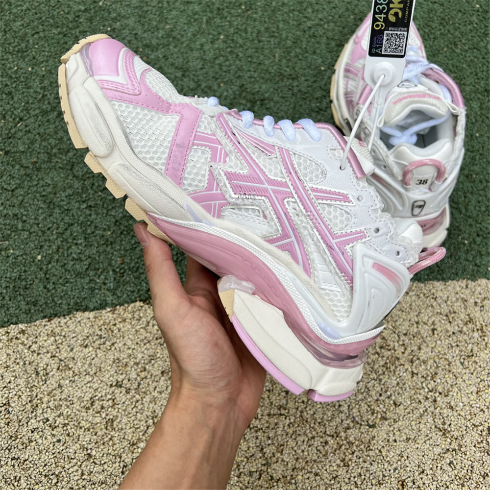 Balenciaga Track Sneaker In Cherry Pink  - EUR FASHION