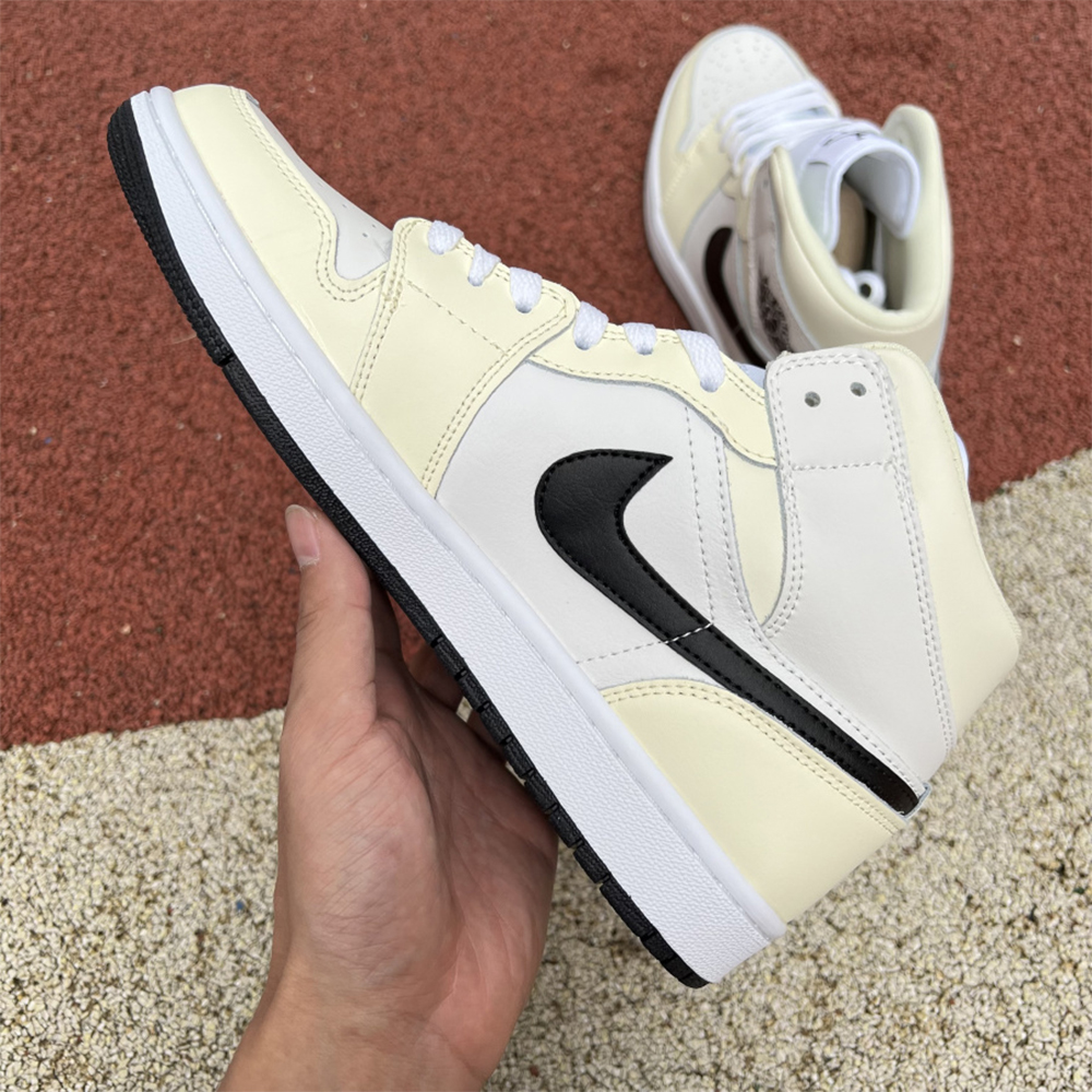 Jordan AJ1 Mid Zoom Sneakers - EUR FASHION