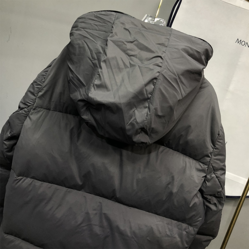 Moncler Short Down Jacket - EUR FASHION