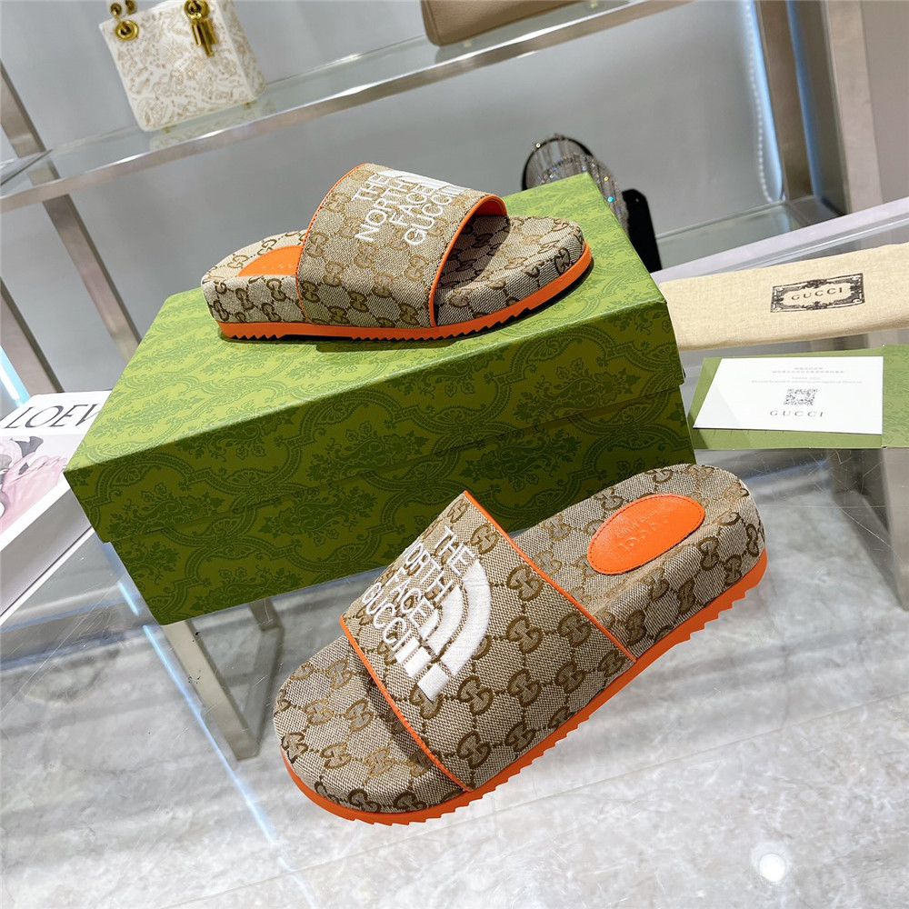 Gucci Men's The North Face x Gucci GG Slide - EUR FASHION