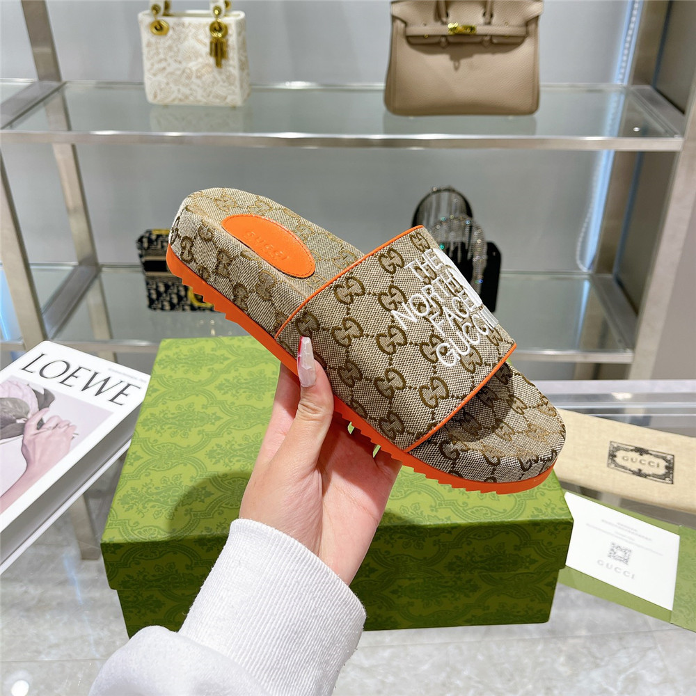 Gucci Men's The North Face x Gucci GG Slide - EUR FASHION