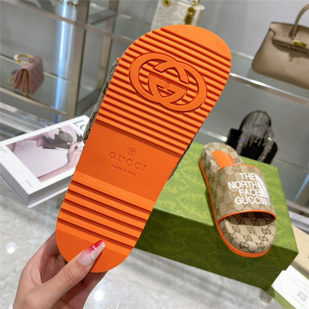 Gucci Men's The North Face x Gucci GG Slide - EUR FASHION