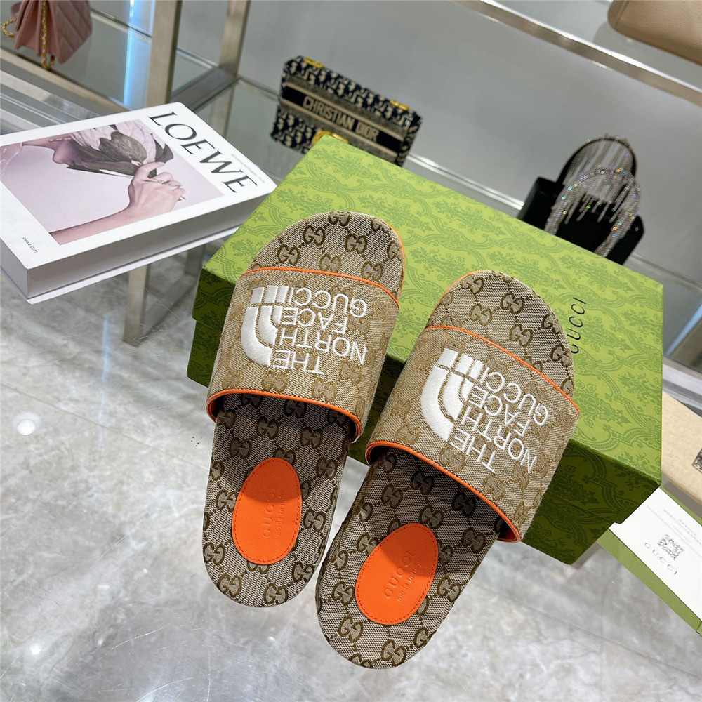 Gucci Men's The North Face x Gucci GG Slide - EUR FASHION