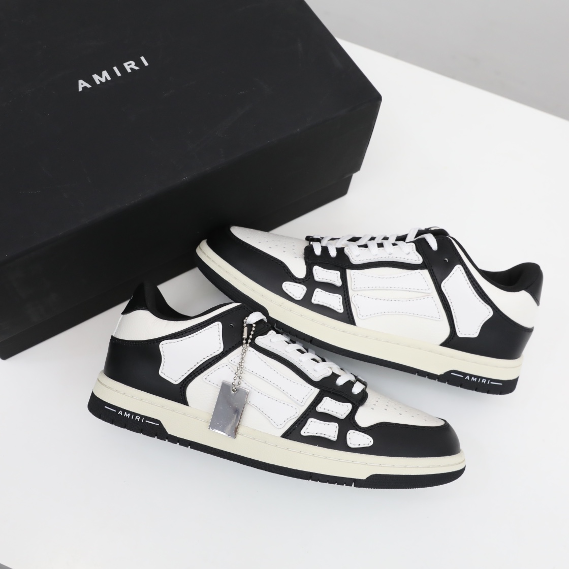 Amiri Skel-Top Low Sneaker White/Black - EUR FASHION