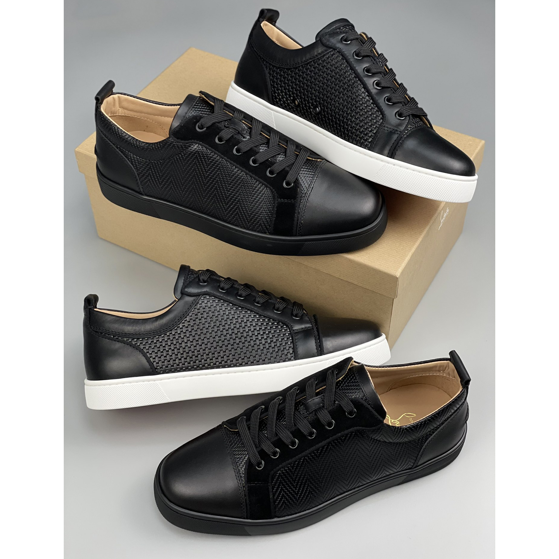 Christian Louboutin Sneaker - EUR FASHION