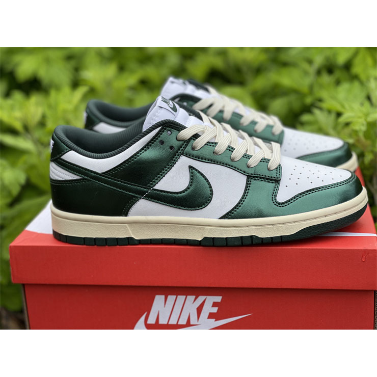 Nike Dunk Low “Vintage Green” Sneaker DQ8580-100 - EUR FASHION