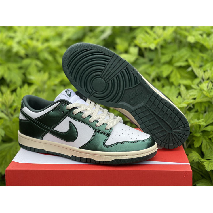 Nike Dunk Low “Vintage Green” Sneaker DQ8580-100 - EUR FASHION
