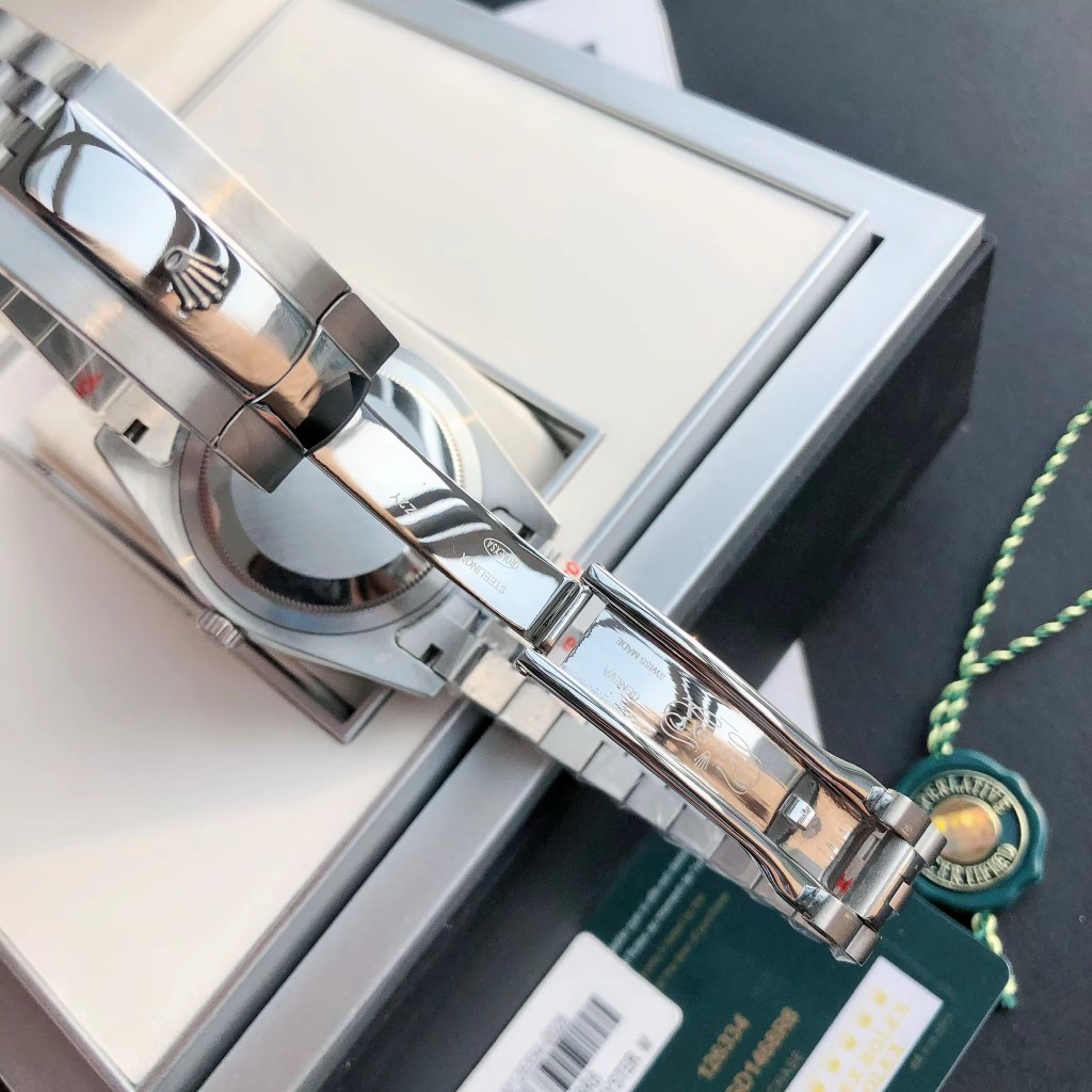 Rolex Watch  41mm - EUR FASHION