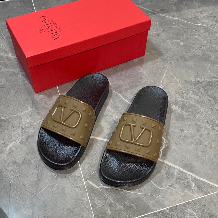 Valenti  Garavani Summer V Logo Singature Sandal In Brown - EUR FASHION