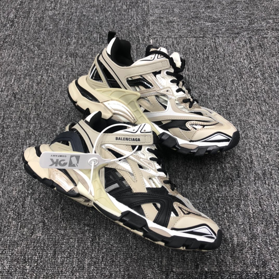 Balenciaga Track.2 Sneaker - EUR FASHION