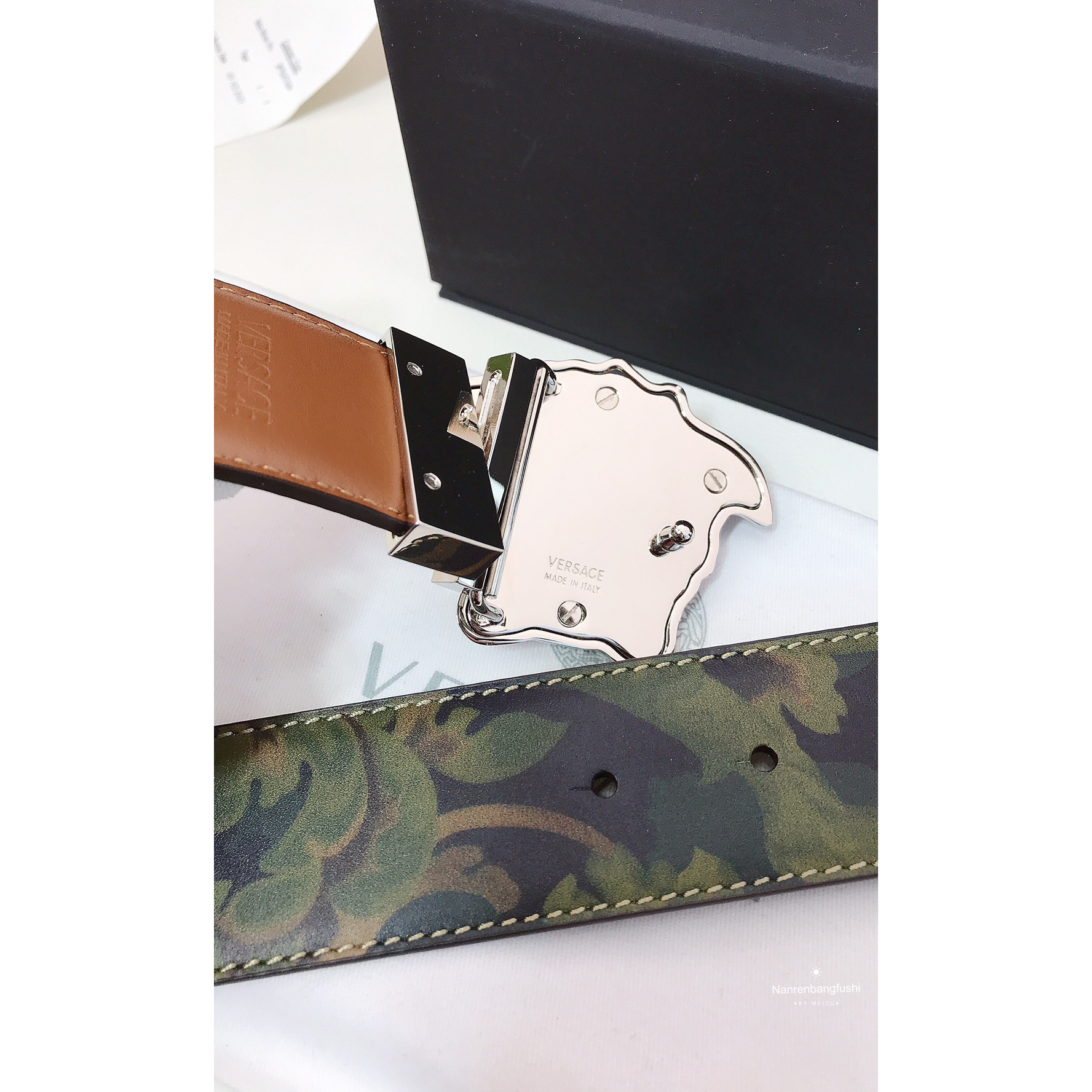 Versace Barocco Print Palazzo 40 MM Belt  - EUR FASHION