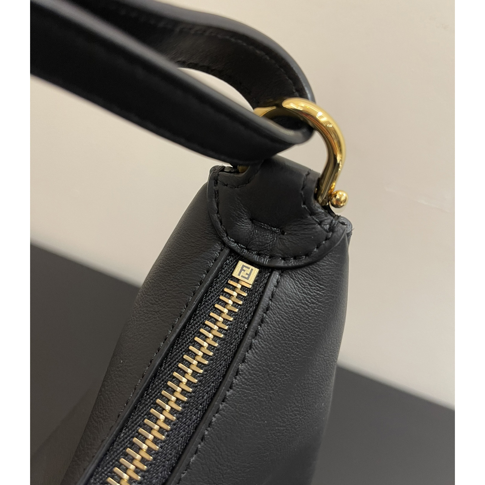 Fendi Graphy  Leather Bag(29*24.5*10cm) - EUR FASHION