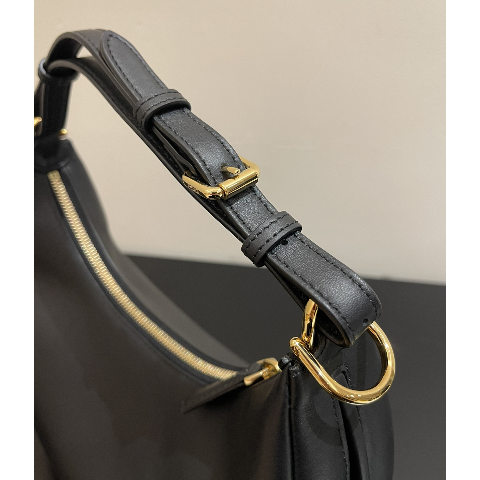 Fendi Graphy  Leather Bag(29*24.5*10cm) - EUR FASHION