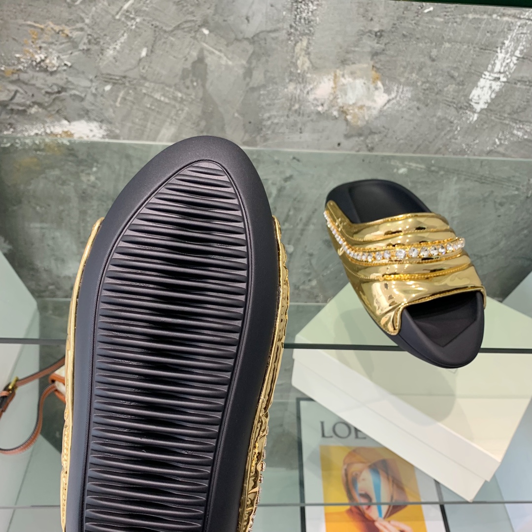 Balmain B-It-Puffy Slides - EUR FASHION