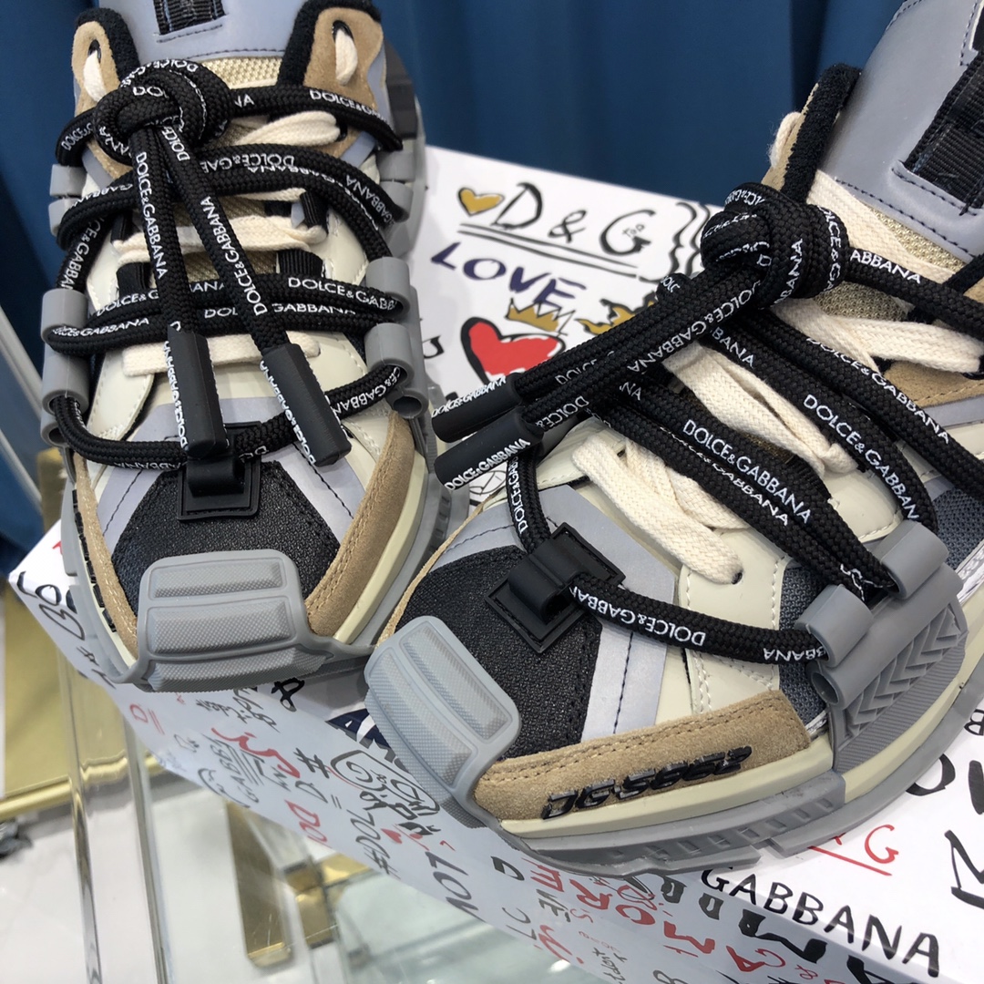 Dolce & Gabbana Mixed-Material Space Sneakers - EUR FASHION
