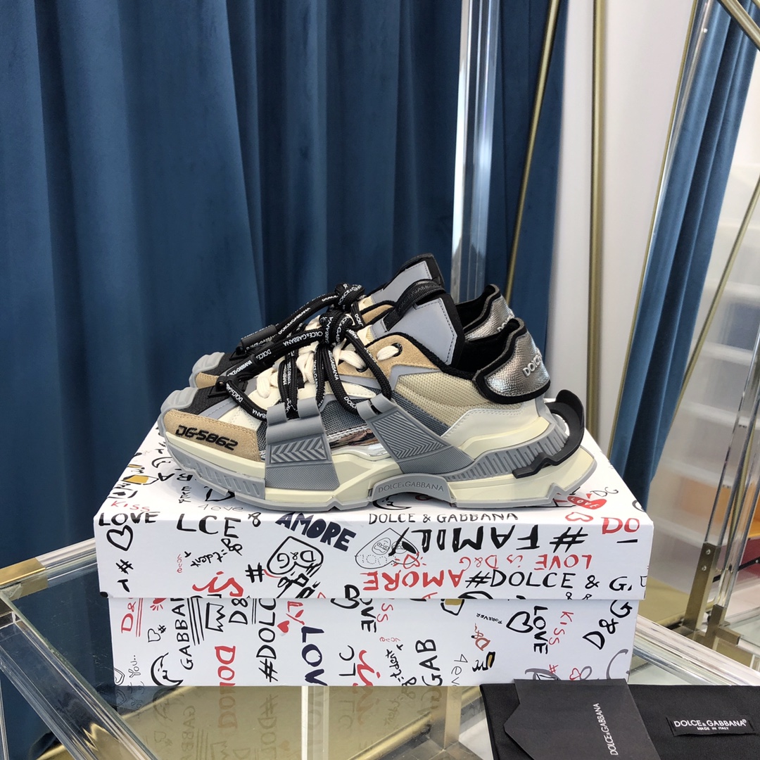Dolce & Gabbana Mixed-Material Space Sneakers - EUR FASHION