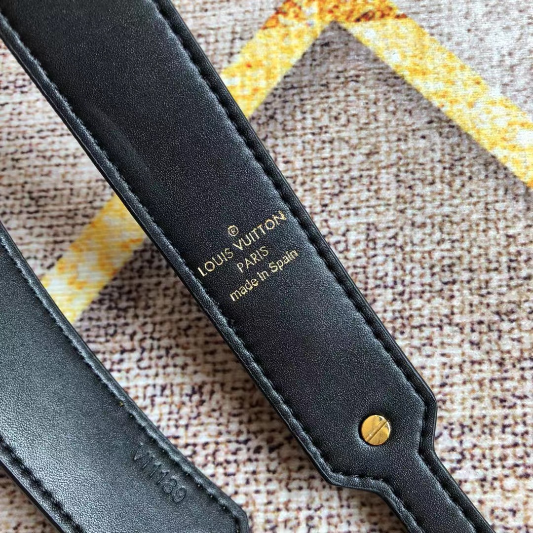 Louis Vuitton Shoulder Strap (0.2x3x105cm) - EUR FASHION