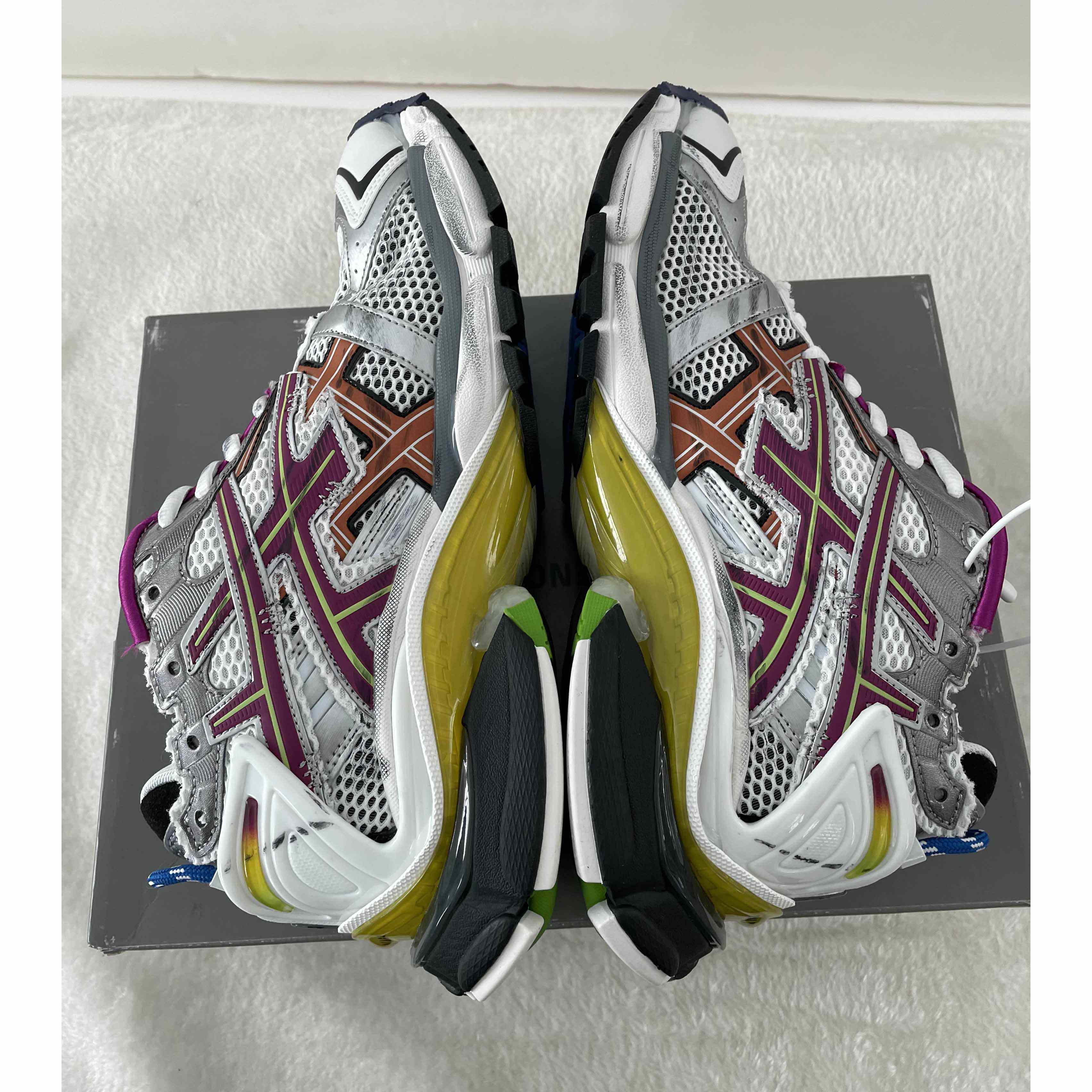Balenciaga Runner Sneakers - EUR FASHION