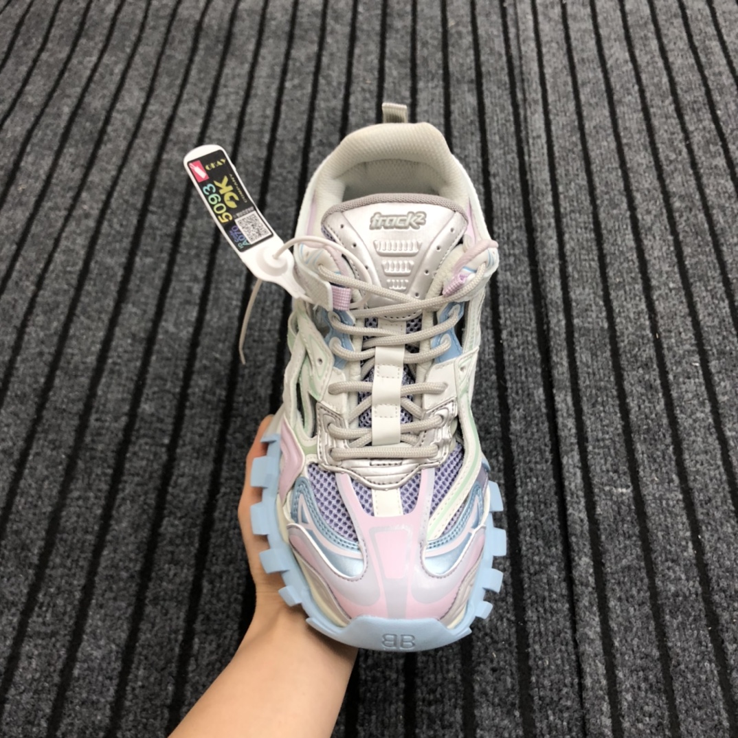 Balenciaga Track.2 Sneaker - EUR FASHION