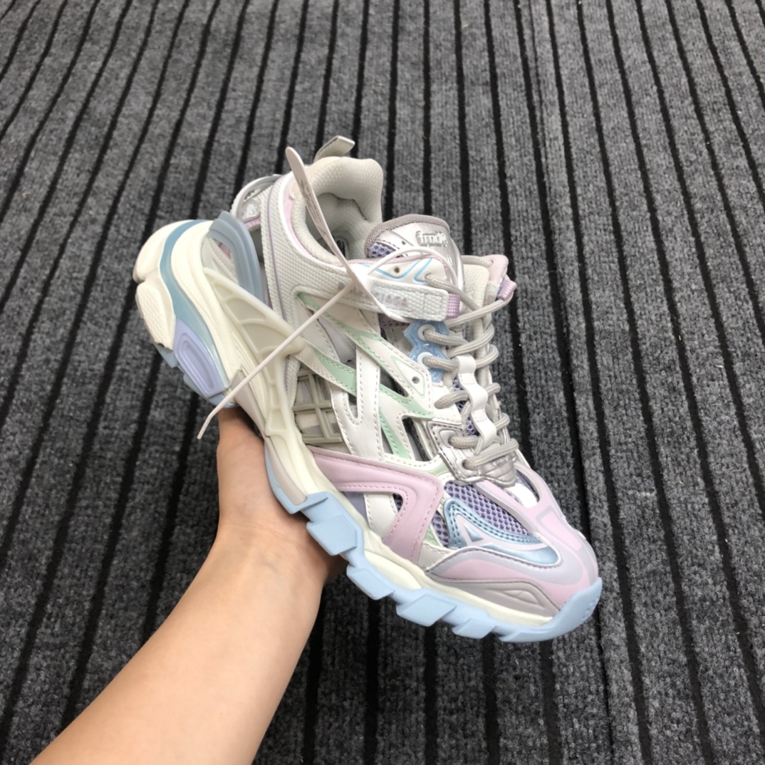 Balenciaga Track.2 Sneaker - EUR FASHION