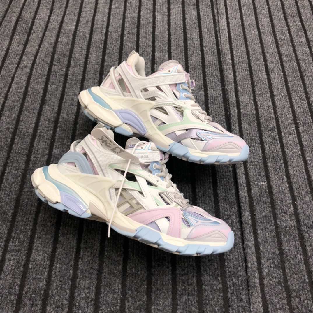 Balenciaga Track.2 Sneaker - EUR FASHION