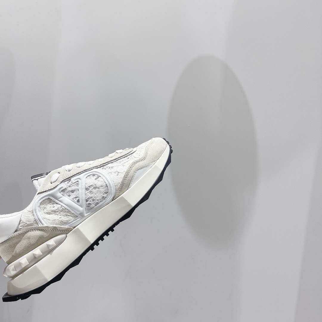 Valenti  Hollow Out Series Sneaker - EUR FASHION