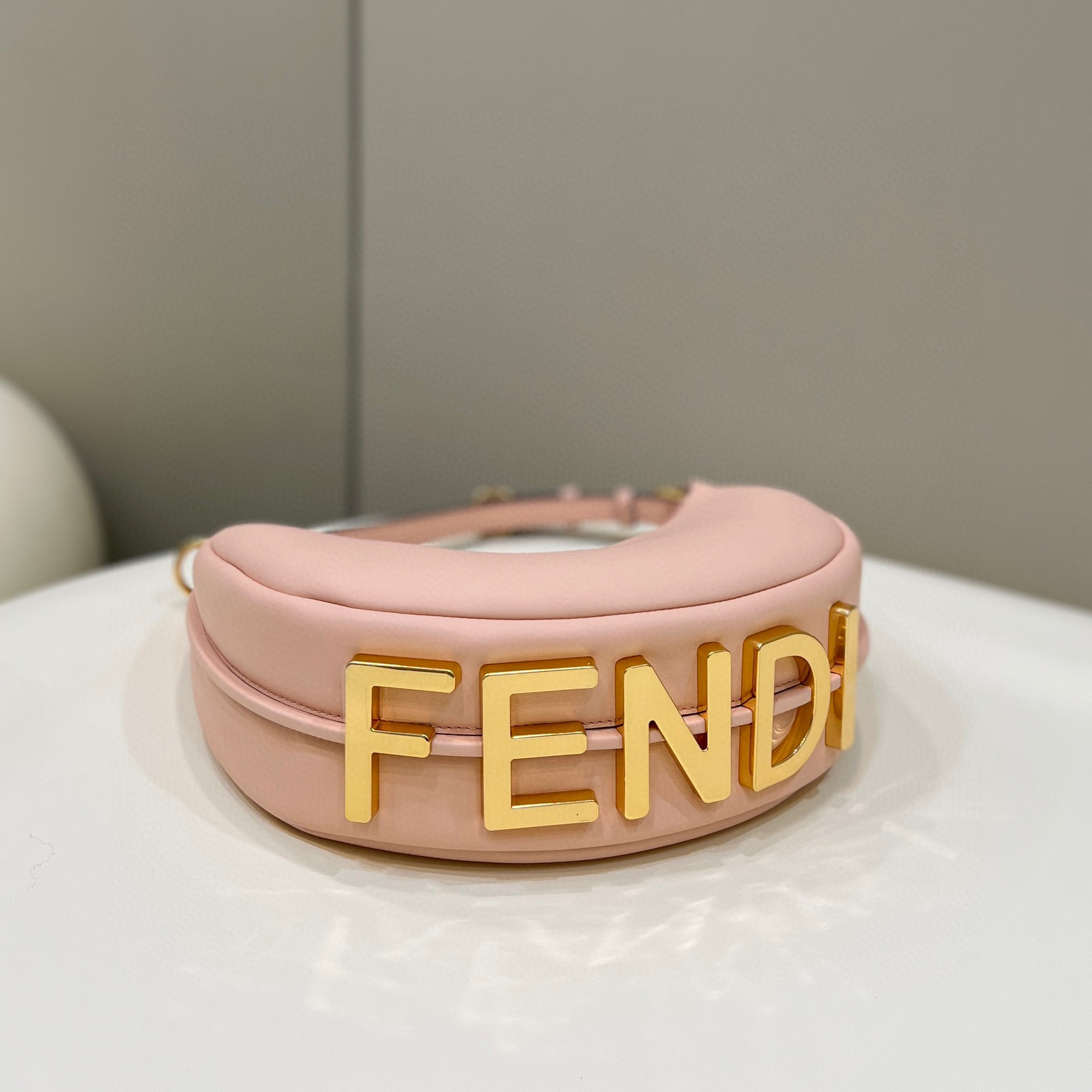 Fendi Graphy  Leather Bag(29*24.5*10cm) - EUR FASHION