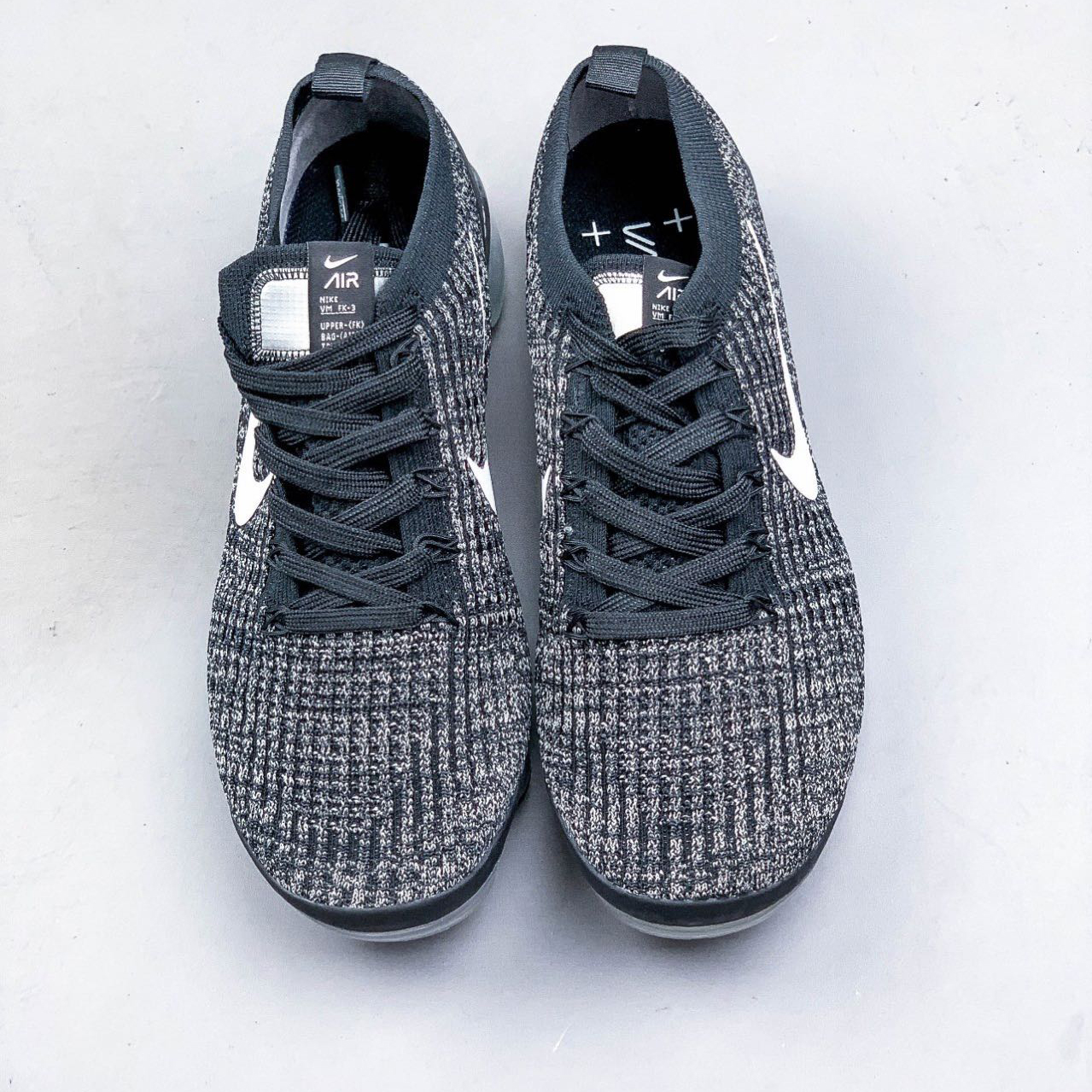 Nike Air Vapormax Flyknit Sneakers - EUR FASHION