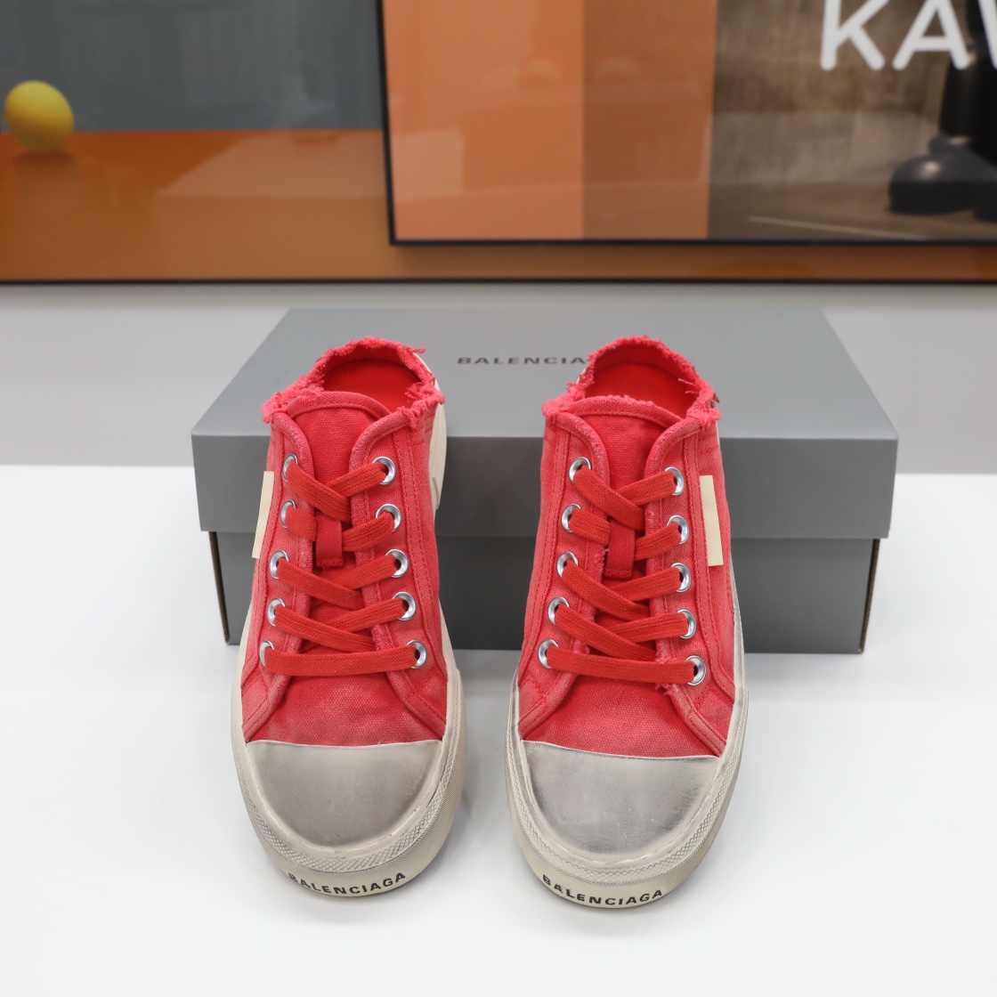Balenciaga Men's Paris Sneaker Mule In Red - EUR FASHION