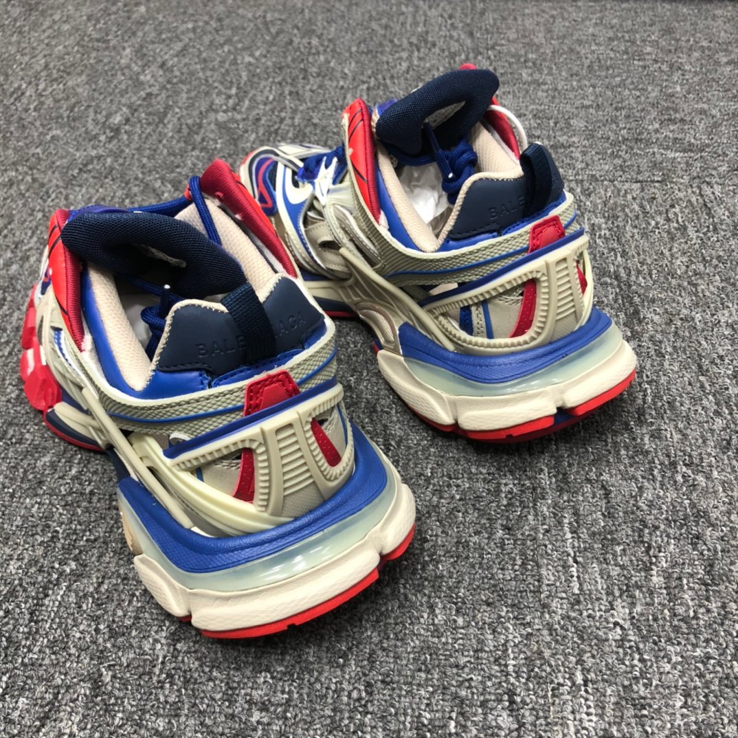 Balenciaga Track.2 Sneaker - EUR FASHION