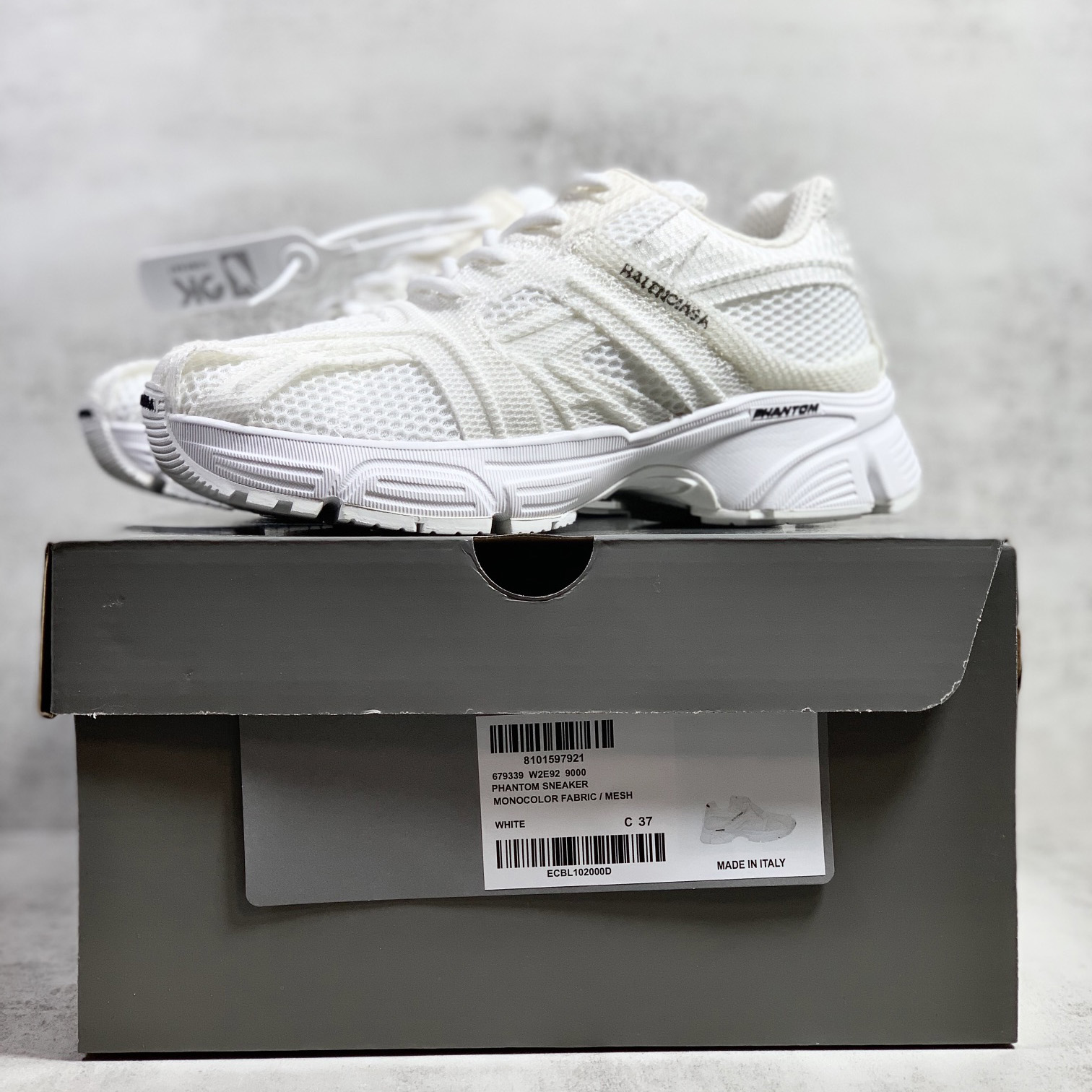 Balenciaga Men's Phantom Sneaker Washed In White - EUR FASHION