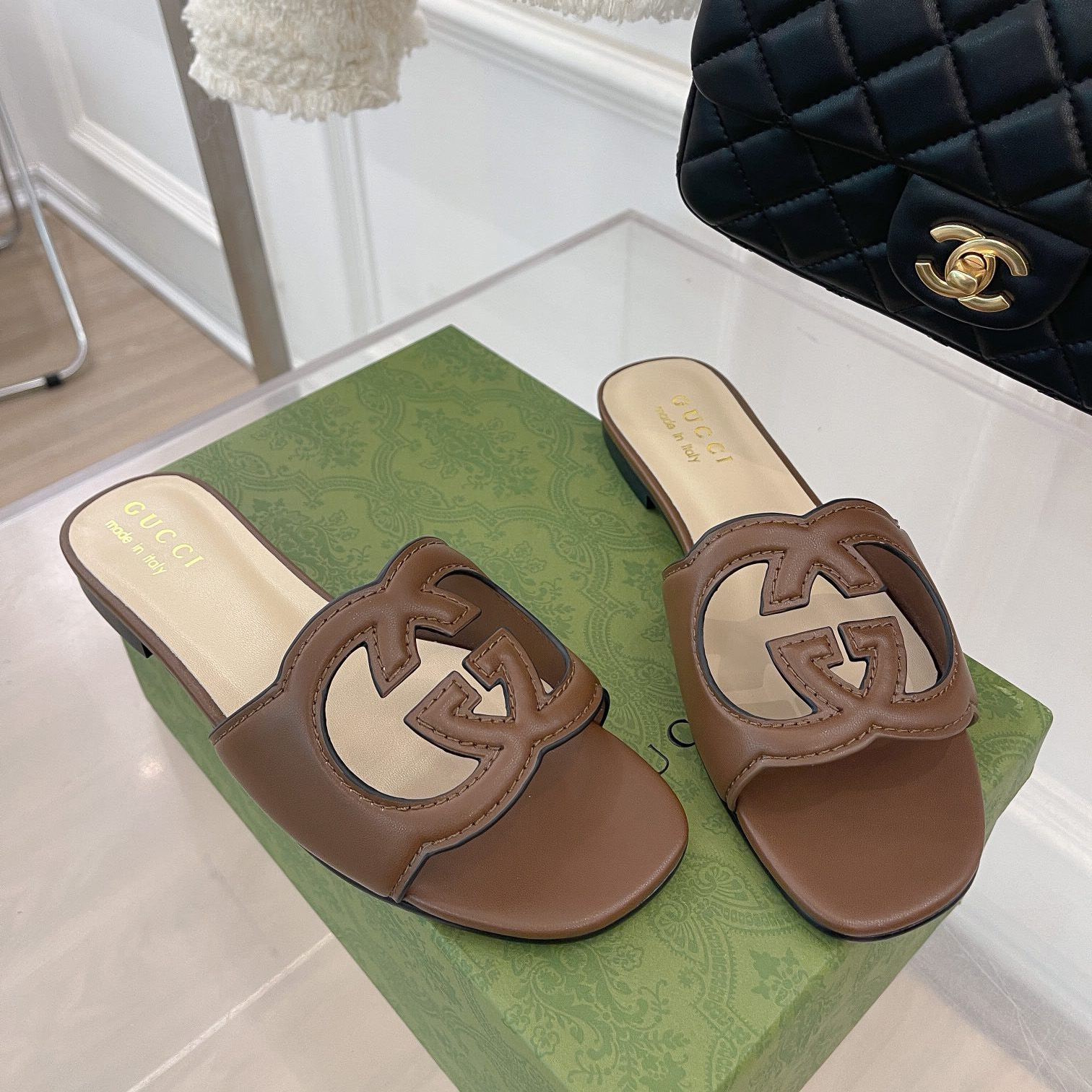 Gucci Women's Interlocking G Cut-Out Slide Sandal - EUR FASHION