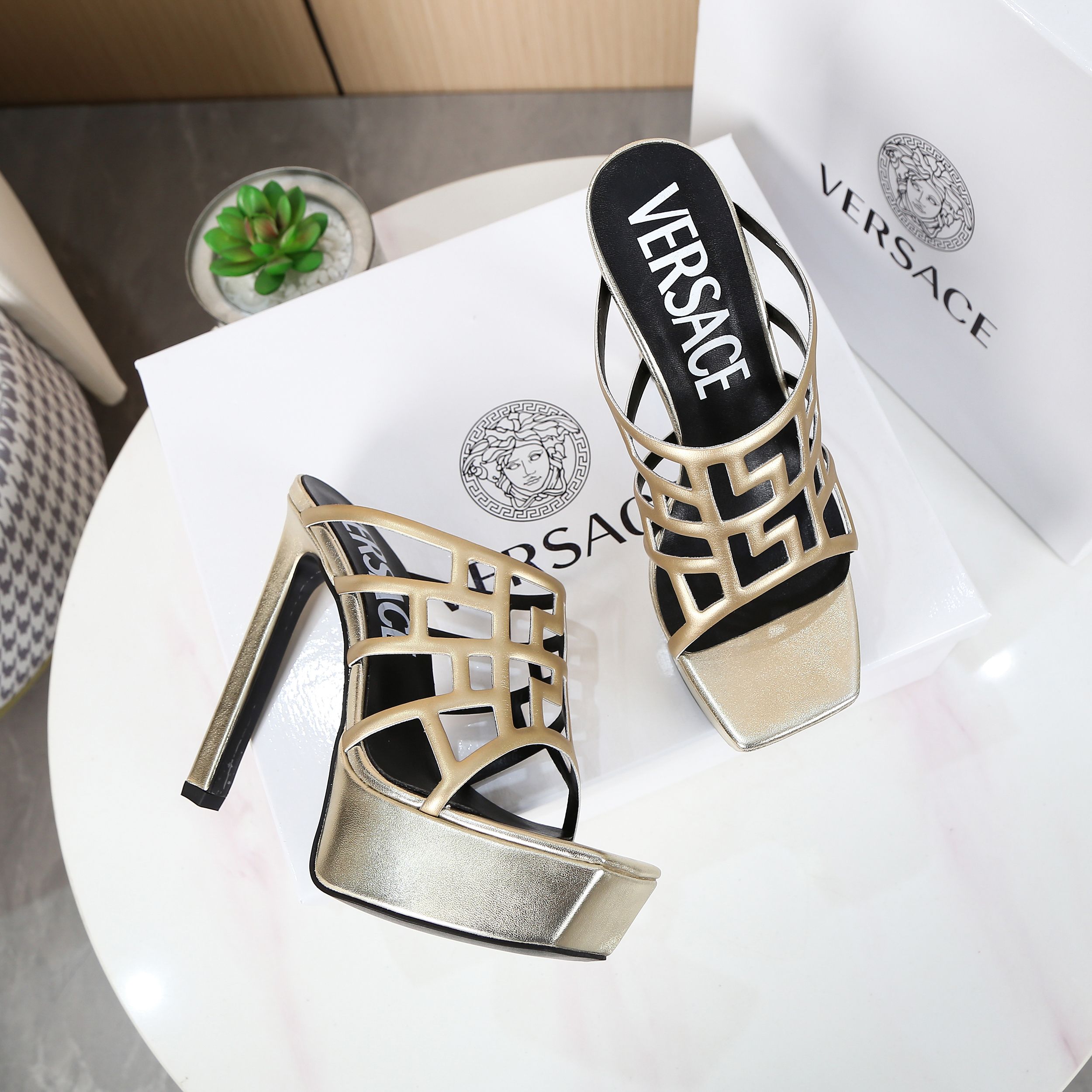 Versace Greca Maze Platform Sandals - EUR FASHION