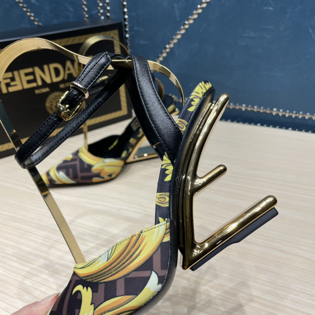 Fendi x Versace Fendace Printed Silk High-Heeled Slingbacks - EUR FASHION