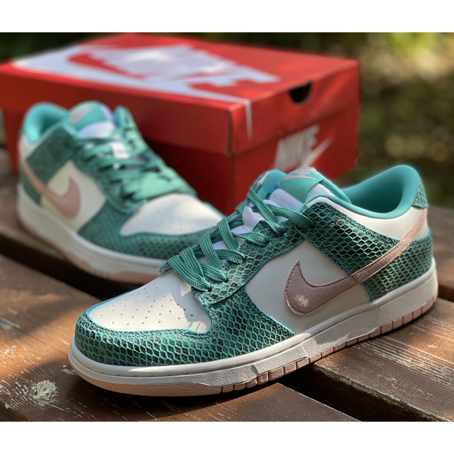 Nike Dunk SB Low ''Snake Skin'' Sneaker    DR8577-300 - EUR FASHION